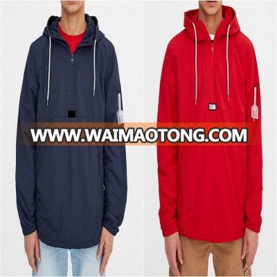 2019 Wholesale Zip Up Men Water Resistant Pullover Windbreaker / Nylon Polyester Flap-Covered Kangaroo Pocket